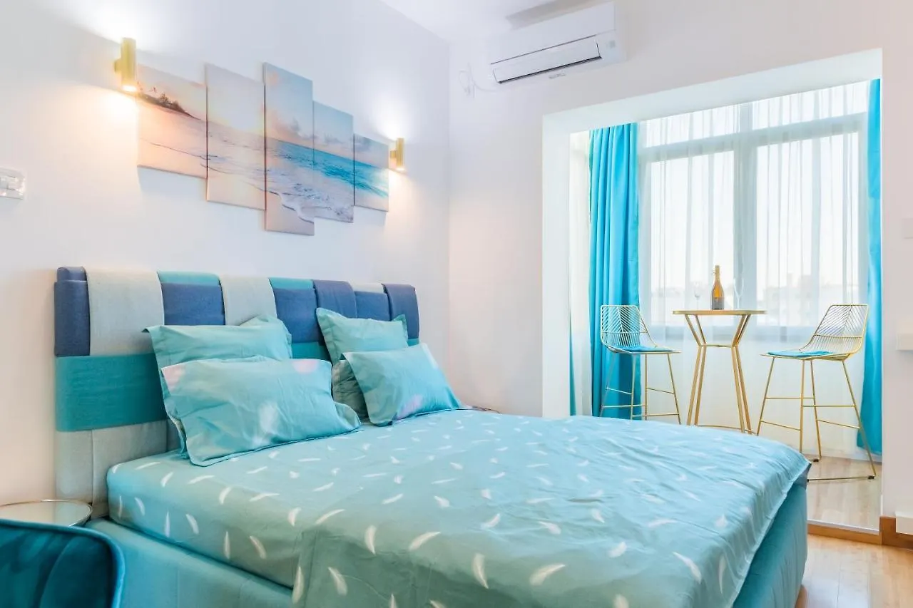 בוקרשט New Studio Carturesti - City Center 0*,  רומניה