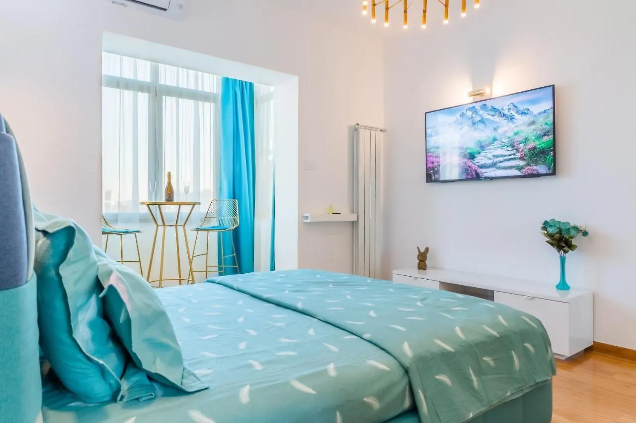 New Studio Carturesti - City Center Bukarest Apartman